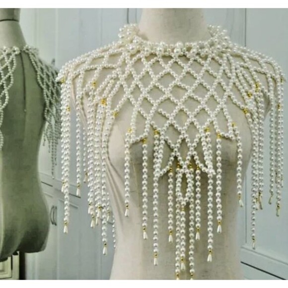 Dream A Little Dream Is A Unique One-Of-A-Kind 8-piece Tiara  Bridal Ensemble - Picture 14 of 16